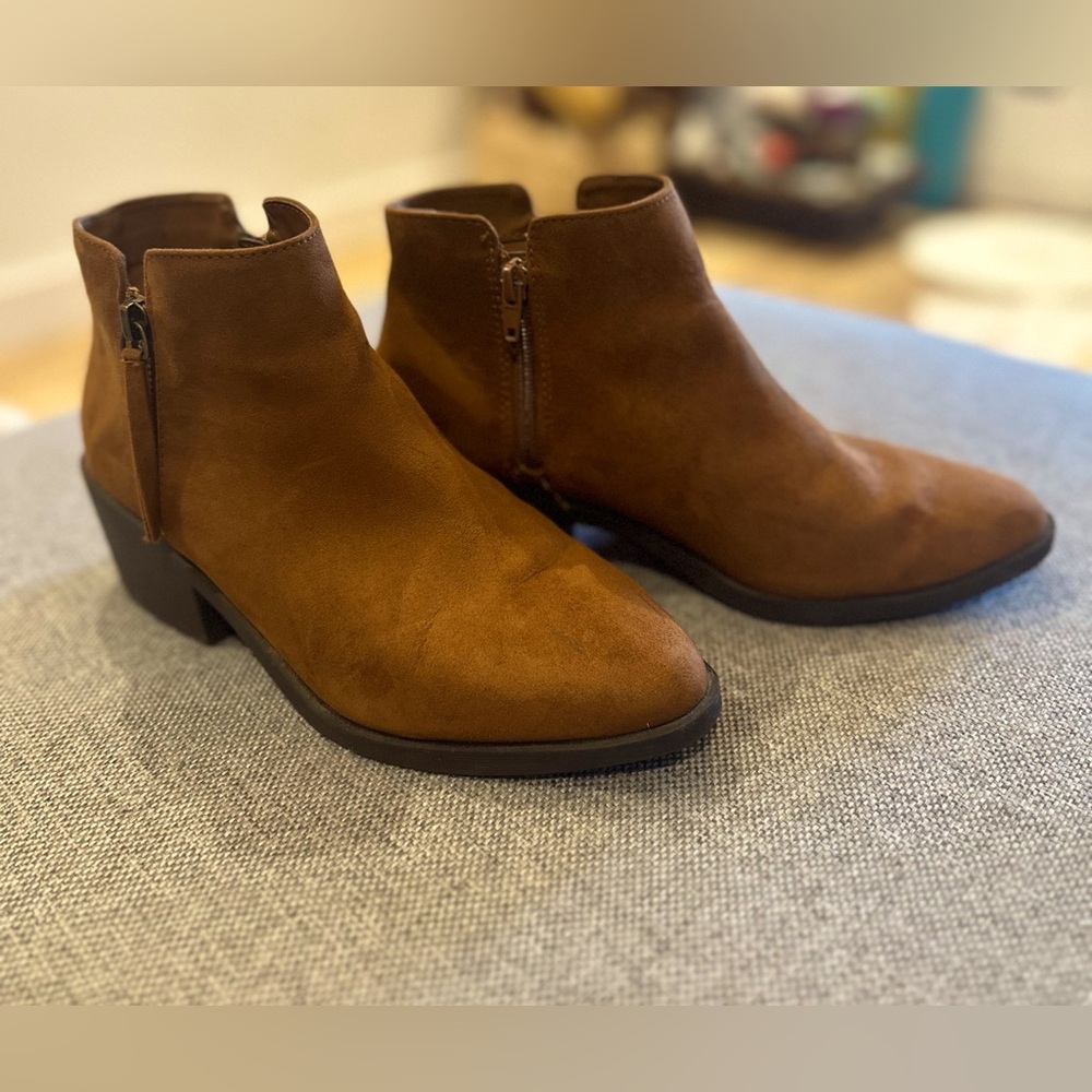 Faux suede chunk heeled booties camel